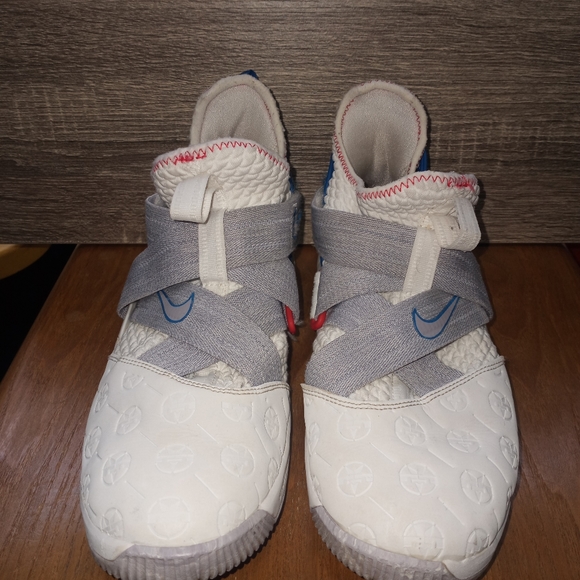 Nike Other - Nike basketball shoes